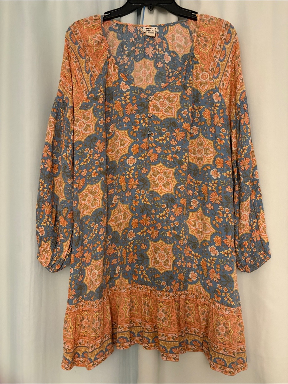 Billabong Blue and Orange Floral Boho Long Sleeve Flowy Mini Dress, M‎